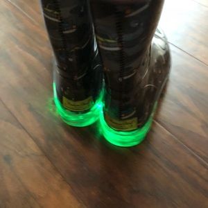 Light up monster truck rain boots!